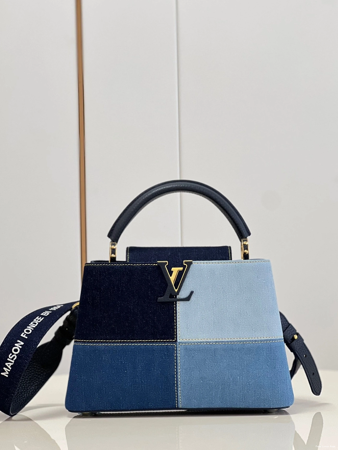 Fake Louis Bags VUITTON CAPUCINES BB LOUIS 0726